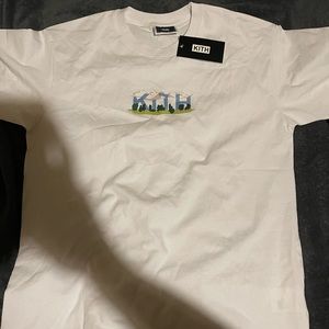 New with tags. Men’s size M KITH t-shirt
